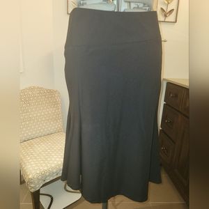 Le chateau skirt, size M, black